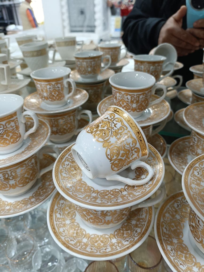 سرفيس قهوة حليب 24 قطعة